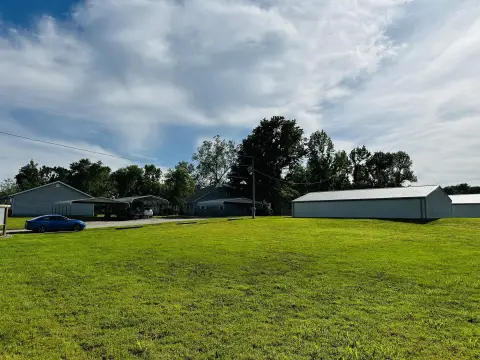 Duplexes with Storage Units