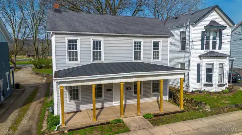 Renovated Duplex Near Downtown Harrison