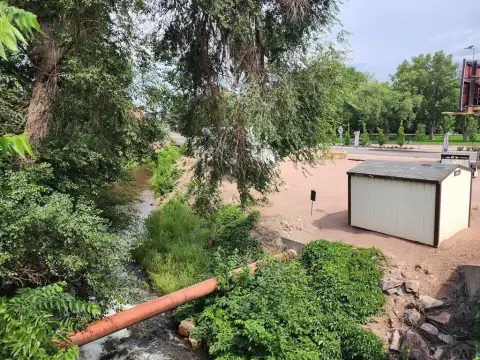 High-Visibility Commercial Lot in Canon