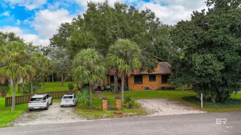 Historical Six-Plex Near Foley Downtown