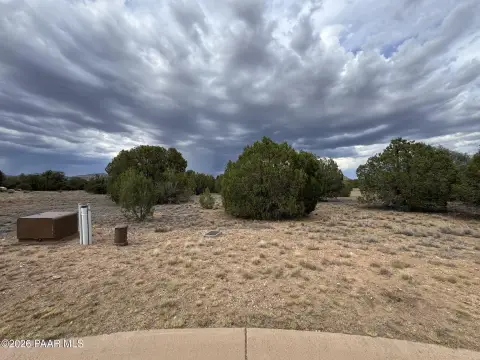 Level Cul-de-Sac Home Lot