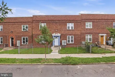 Brick Four-Unit Quadplex