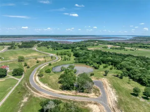 Spacious Lake Lot for Recreation