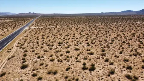 2.5 Acre Desert Land Parcel