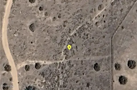 Phelan Land with Mountain Views