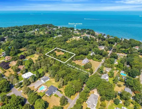 East Marion Acreage: Build Your Dream