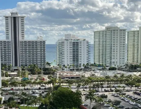 Remodeled Penthouse with Ocean Views