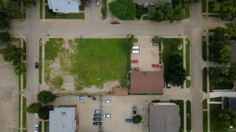 Commercial Land