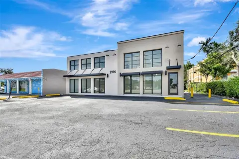 Prime Fort Lauderdale Commercial Space