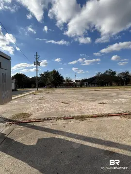 Commercial Corner Lot