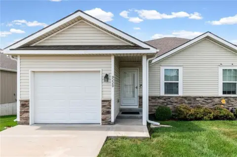 Duplex Townhouse with Walkout Basement