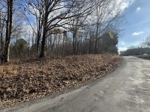 Buildable Lot Near Lake Barkley