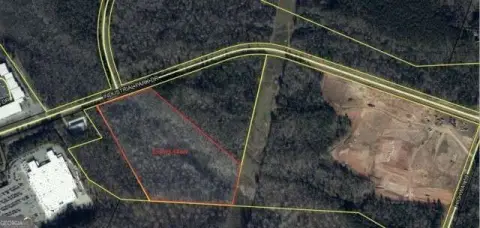 Commercial Land with Public Utilities