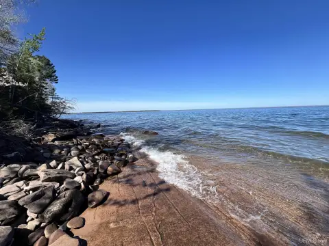 Wooded Waterfront Hunting Land