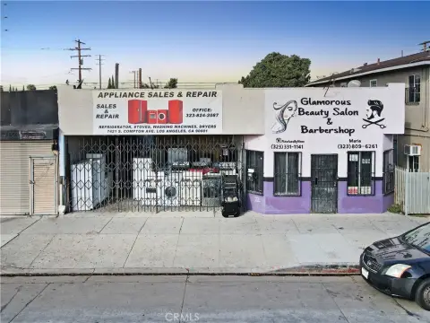 Mixed-Use Property in Los Angeles