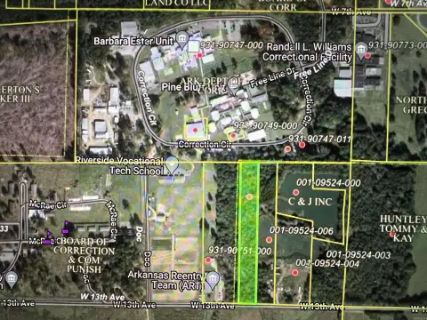 Residential Lot in Pine Bluff