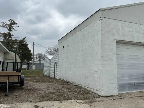 Industrial Flex Building