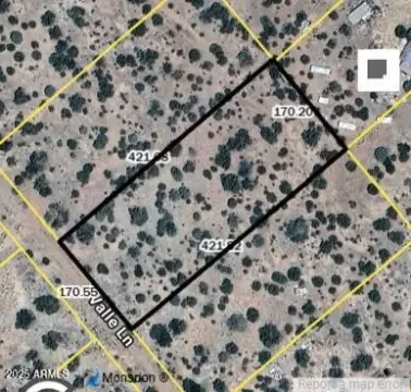 Land in Active Seligman Community