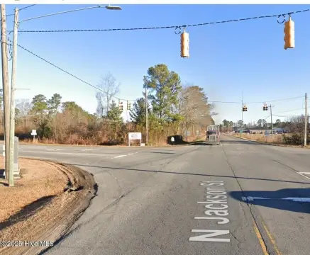 Commercial Land at Signalized Intersection