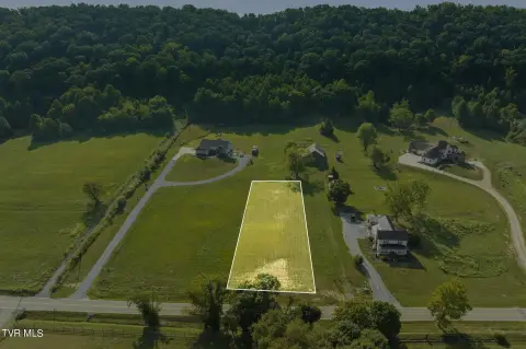 Residential Lot in Quiet Setting