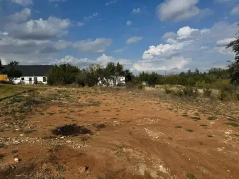 Residential Land in Granbury, TX