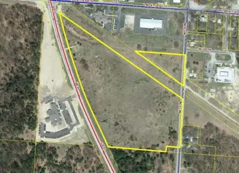 Commercial Land with Two Frontages
