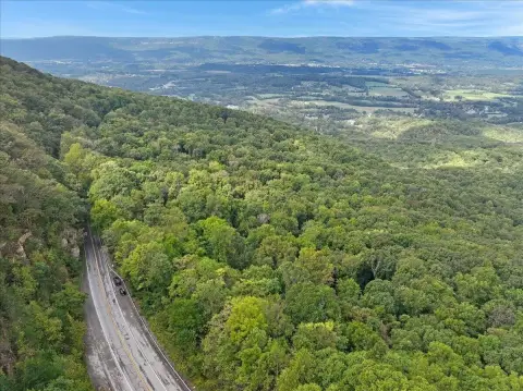 Wooded Land Overlooking Sequatchie Valley
