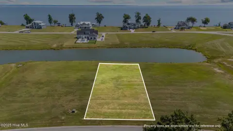 Half-Acre Homesite in Golf Community