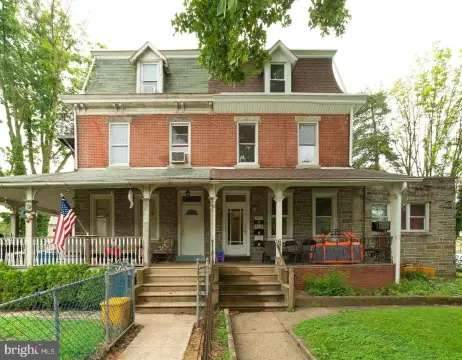 Fully Occupied Triplex on MacDade