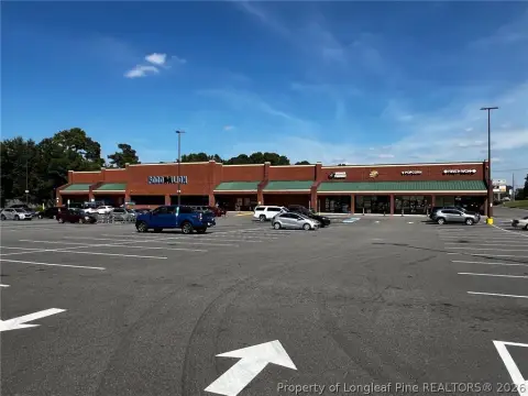 Retail Suite with Open Layout