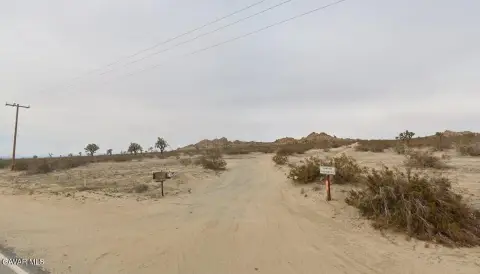 Palmdale Land Near Lake Los