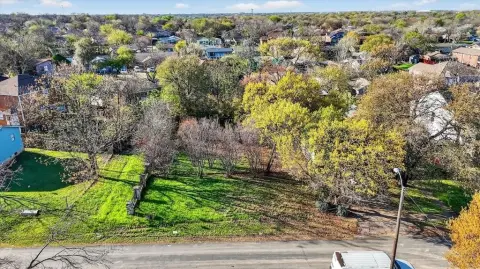 Residential Lot in Dallas, TX