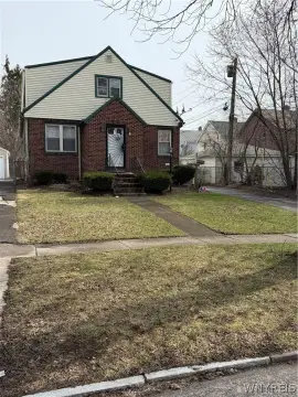 Buffalo Duplex in East Neighborhood