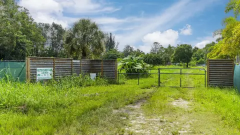 Lake Worth Agricultural Opportunity