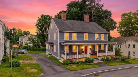 Duplex with Expansive Backyard