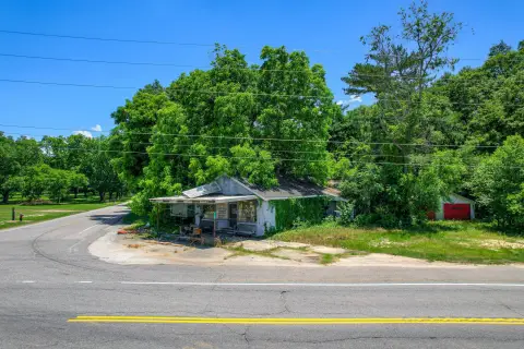 Monetta Commercial Property on Corner