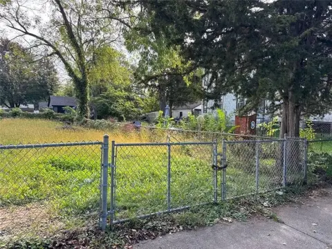 Saint Paul Vacant Lot