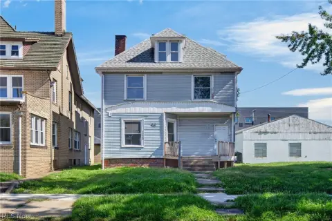 Three-Unit Triplex