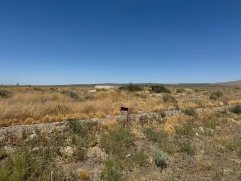 Land on Paved Ave K