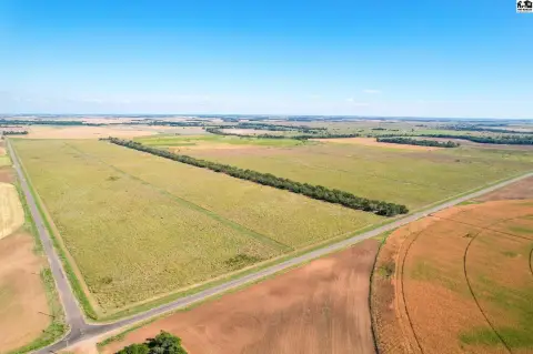 CRP Farmland with Wildlife Habitat
