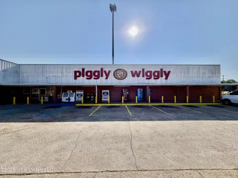 Grocery and Convenience Store Property