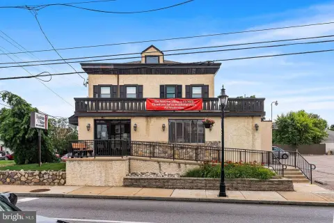 Turnkey Corner Restaurant Property