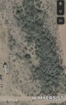 Acre Lot in Wittmann, AZ