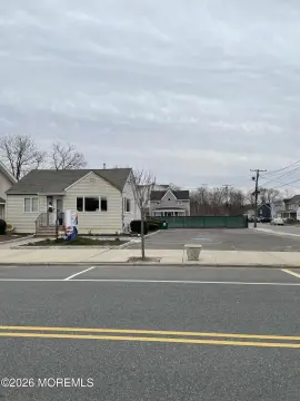Downtown Lakehurst Retail/Office Space