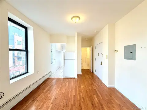 Two Bedroom Apartment in Brooklyn