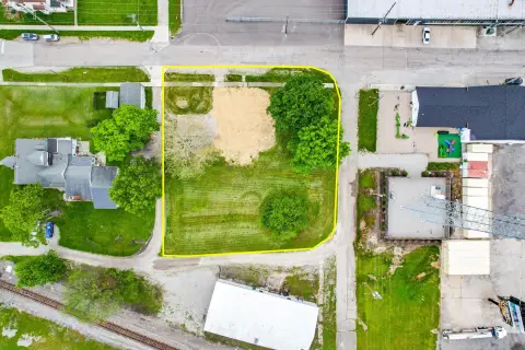 Four-Parcel Residential/Commercial Lot