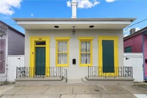 Historic Two-Wing Marigny Residence