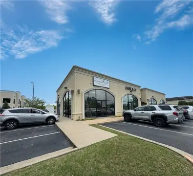 Retail Storefront with Ample Parking