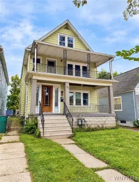 Two-Unit Duplex with Upper Balcony
