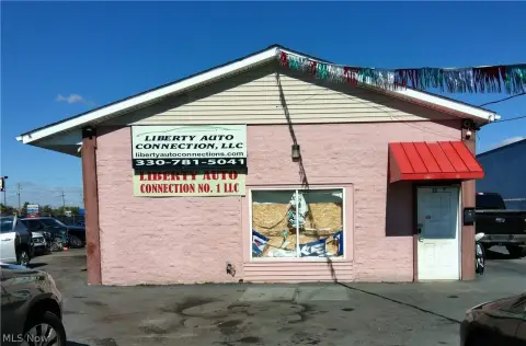 3-Bay Auto Repair Shop